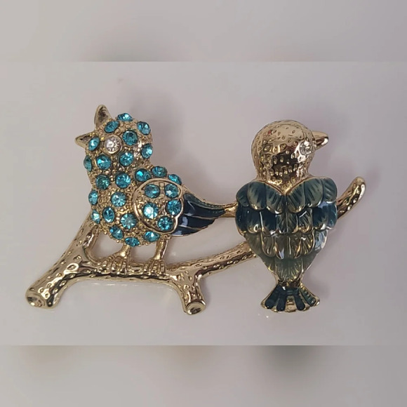 Vintage Gold Tone Brooch With Blue‎ Rhinestones And Enamel, Birds On A Branch - Picture 2 of 5